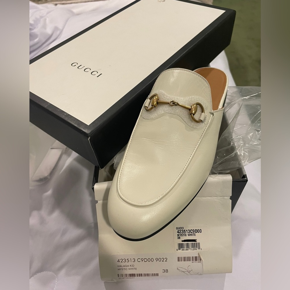 Gucci mule white size 38